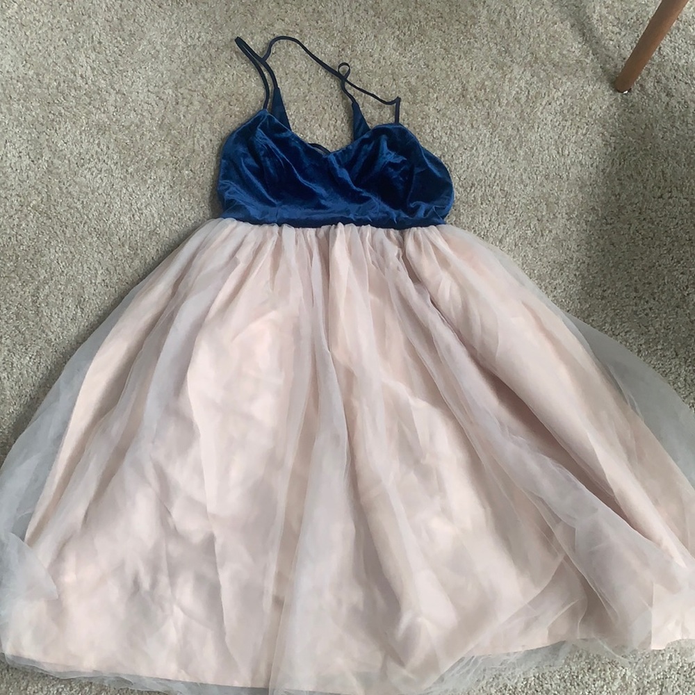 LC mini dress. Dark blue velvet top/ beach bottom